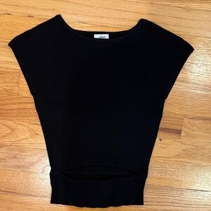 Aritzia Wilfred Classic Black Crop Top